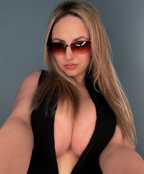 Rachel Elizabeth best star pictures