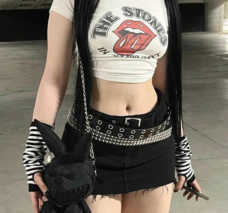 Heidi Ayala erotic star img