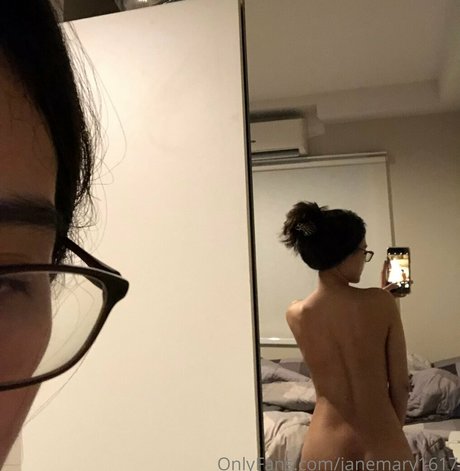 janemary1617 erotic actress picture