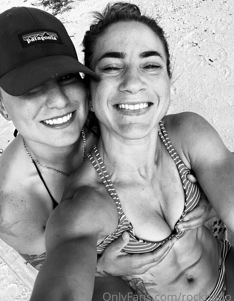 Tecia Torres beautiful model archive