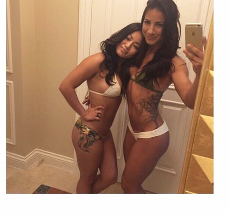 Tecia Torres model art picture