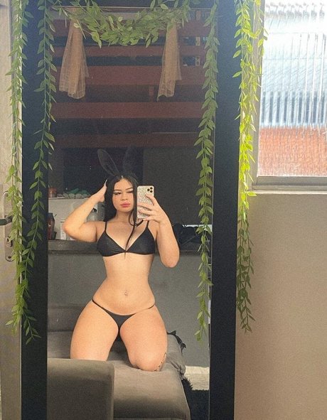 Djhully Amaral porn actress picture