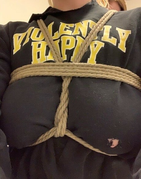 Kelley top star photo