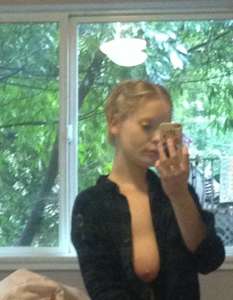 Kelley pornstar beautiful img