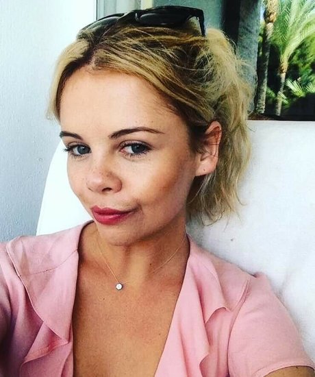 Saoirse Monica Jackson beautiful star photos