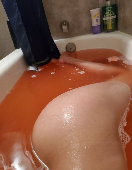 JuicyPinaypple star pretty gallery