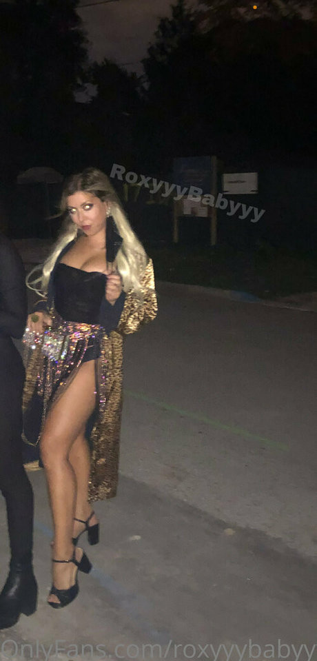 roxyyybabyyyfree xxx star img