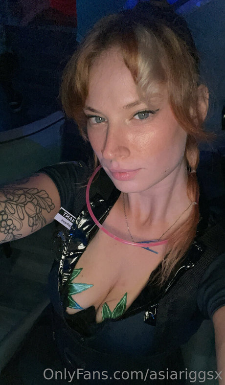 asiariggsx sexy actress img