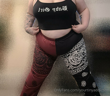 yourtinyaddiction erotic model galleries