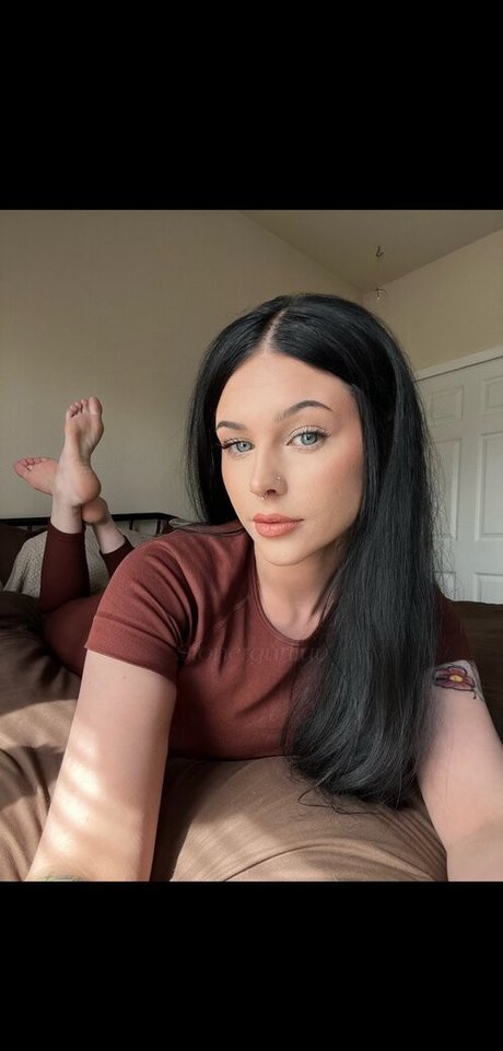 Goddess Ganja xxx model pictures