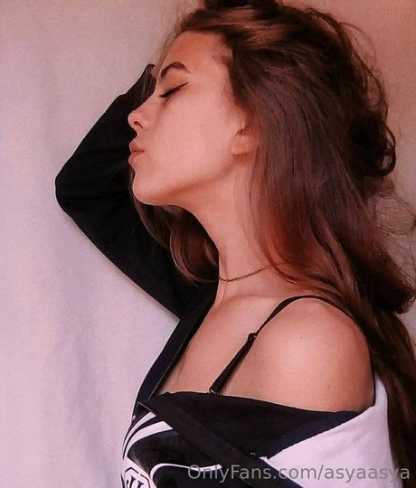 asyaasya naked pornstar pics