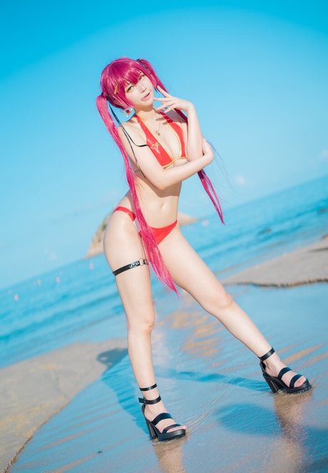 Takanashi Hanari model perfect pic