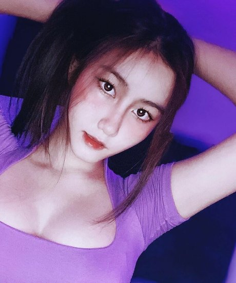 f manatsanan top model pics