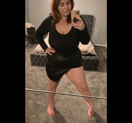 Billie Porter exclusive model picture