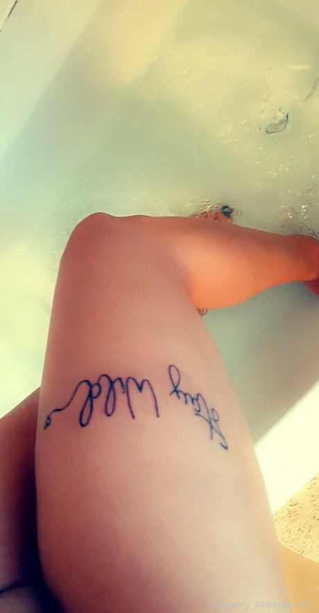 naughtyrebecca1 top actress photos