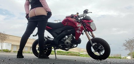 asherridesfree star hot picture