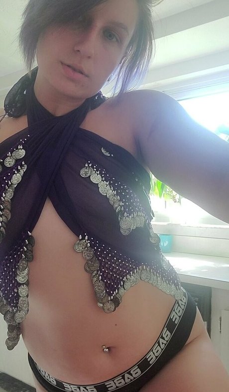 asherridesfree beautiful actress pics