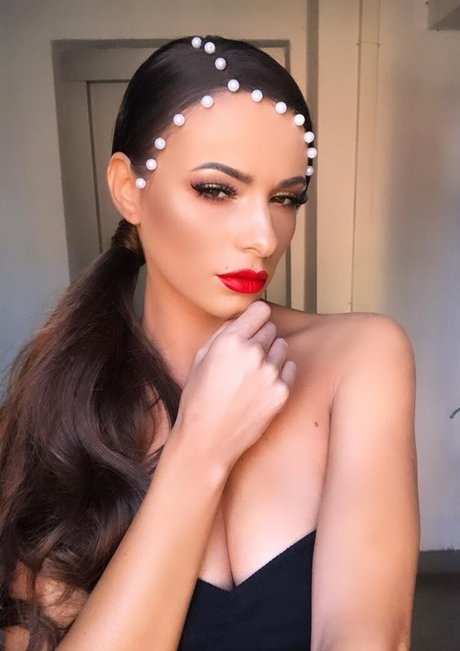 AndreeaNicoletaDinu adult actress pic