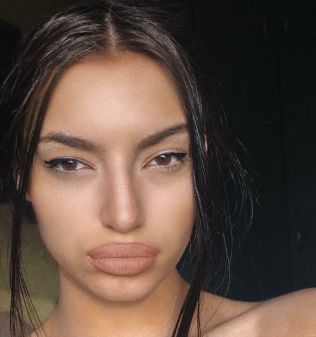 Kristina Djedovic pretty model image