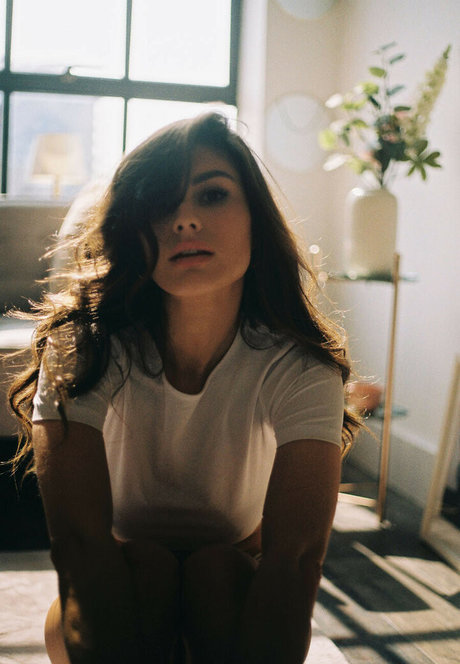 Bethanylydiaa perfect actress photo