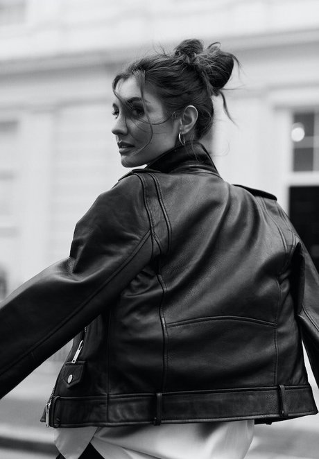 Bethanylydiaa star perfect image