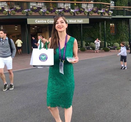 Rachel H model perfect image