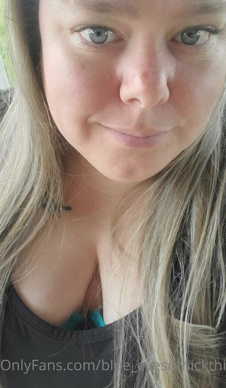 blue eyesnthickthighs pornstar sex pictures