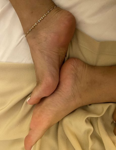 poliamor high quality pornstar image