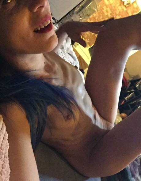 MaviSese model top pictures