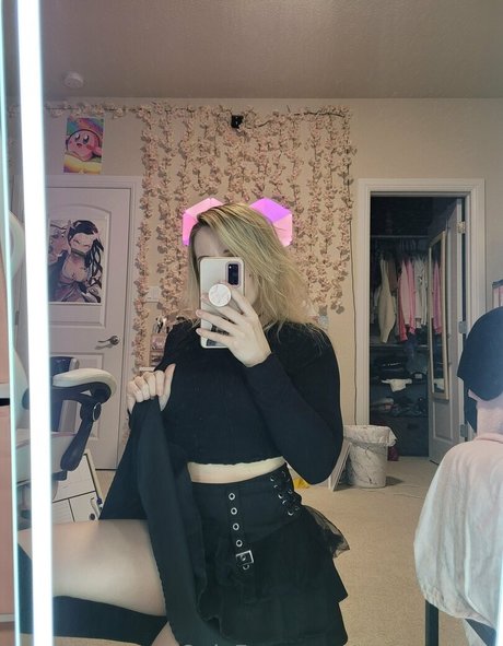 carmennem hot pornstar gallery