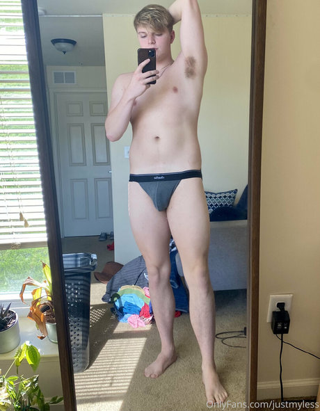 justmyless star exclusive pics