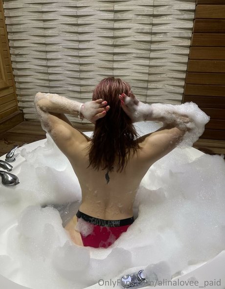 Alina Lovee pornstar nice image