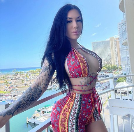 Lacey Jayne model adult image