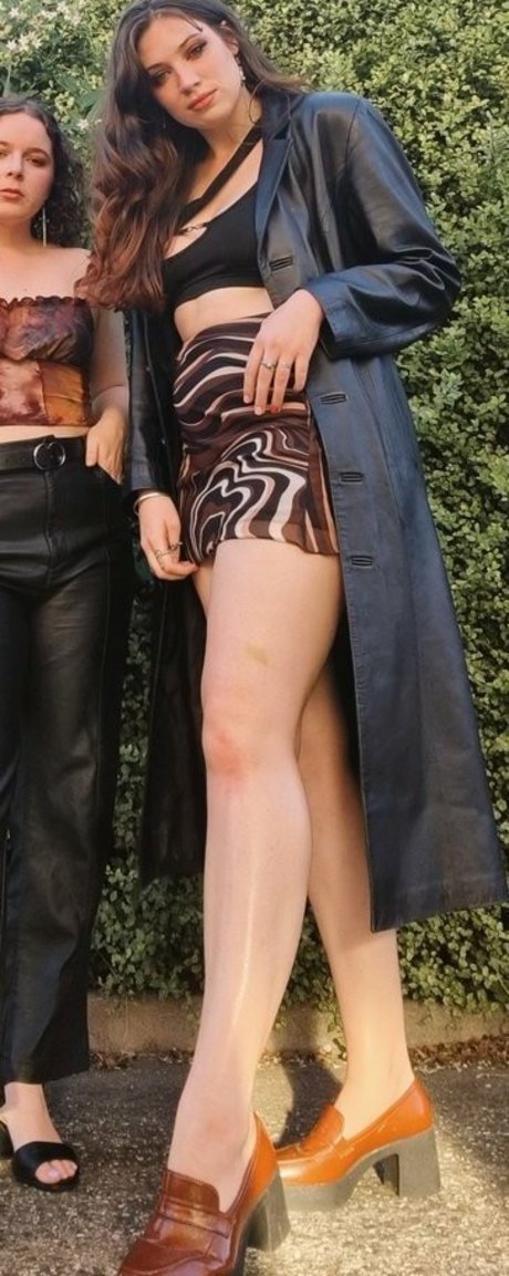 Knightsinclair sexy star pictures