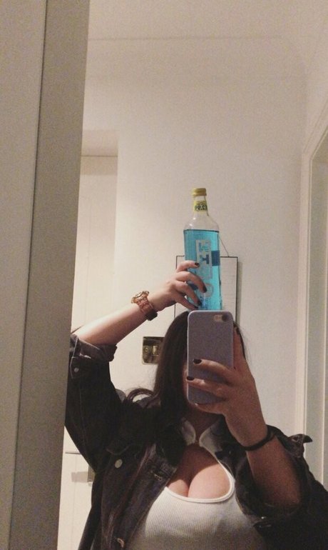 Isabellaell pornstar hot galleries