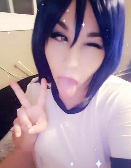 cesaillee hot actress photo