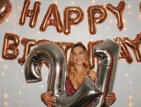 Julia G actress pictures