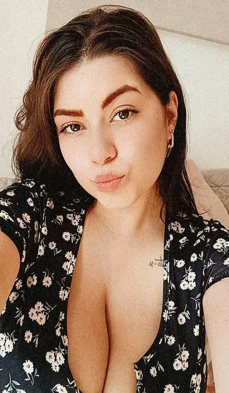 Cyntia K perfect actress pics