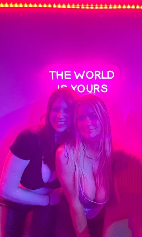 Alana Z exclusive actress pic