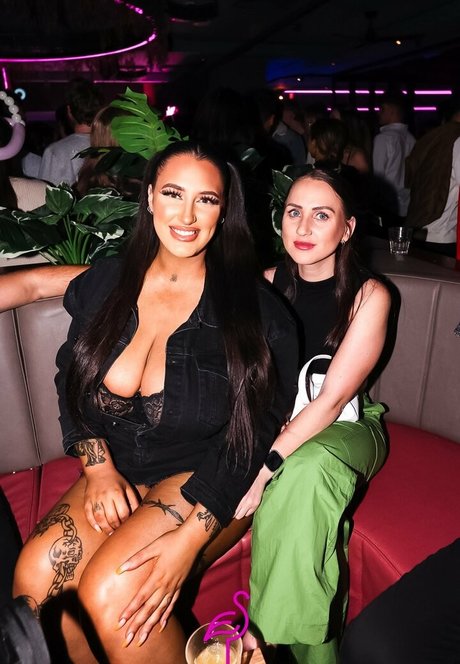 Jayme Lee model nude pictures