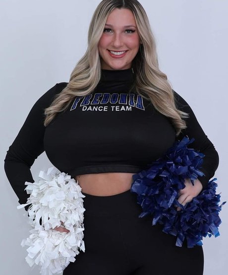 Livipip star nude images