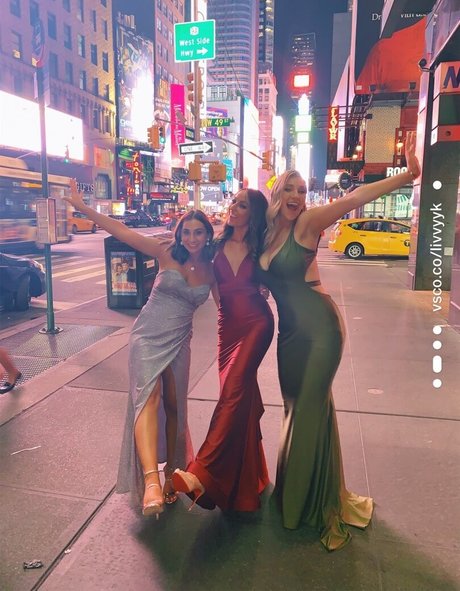 Livipip pornstar pretty pics