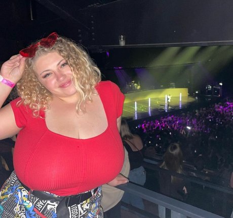 Sophia A pornstar hot pic