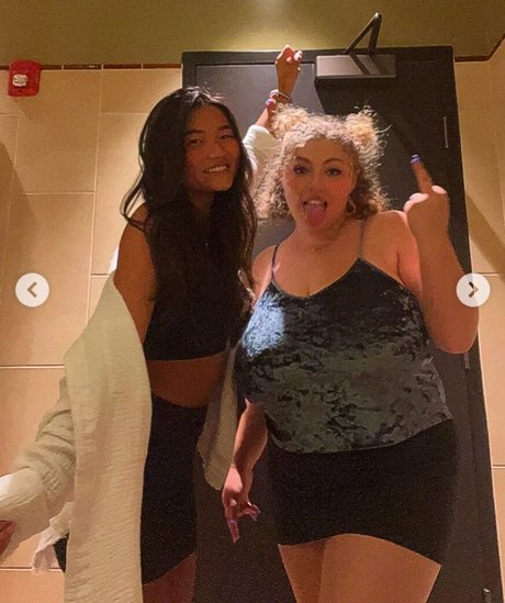 Sophia A nice pornstar pics