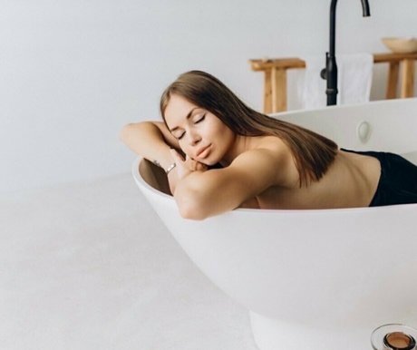 irinka fly pornstar free pic