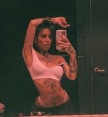 lilysvibe pornographic star images