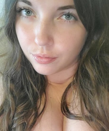 Lisa ASMR hd actress photos