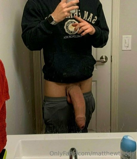 matthewteddy beautiful pornstar image