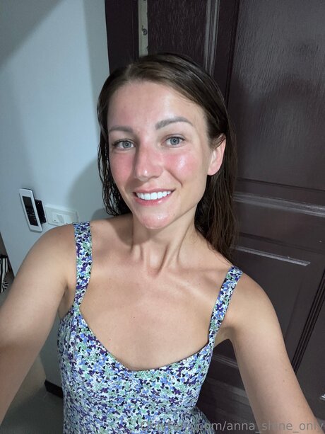 anna shine only top actress img