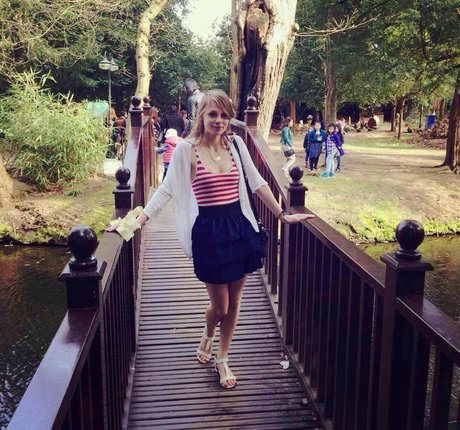 Sydney Poniewaz perfect actress pics